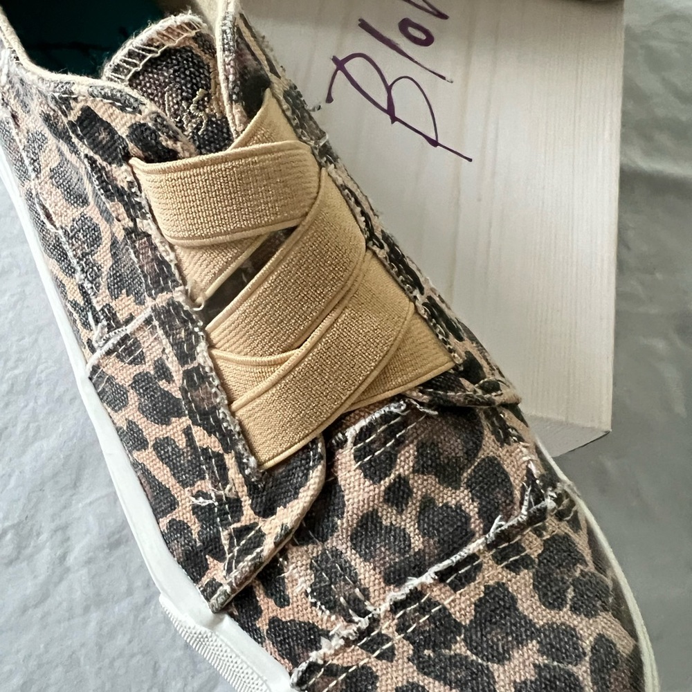 Blowfish Women's Leopard Print Sneakers